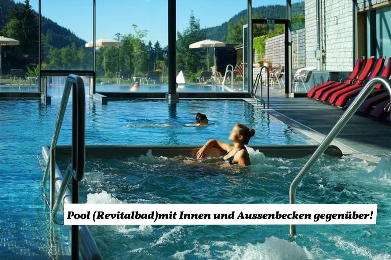 B1 Albmatte-Fewo Sauna, Hallenbad Aussenbecken Massagen Nebenan เมนเซนชวานด์ ภายนอก รูปภาพ